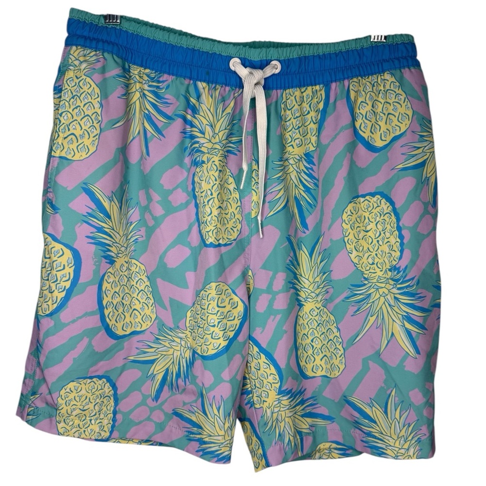 Chubbies The Low Tides Classic Swim Trunks 7” Pineapple Print Shorts - Large